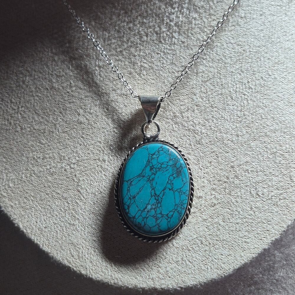 Handcrafted Genuine Kingman Turquoise Oval Pendant Necklace 925 Sterling 18"